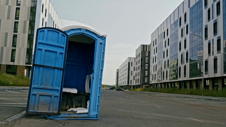 Best Portable Restroom Setup and Delivery  in Brunswick, NC